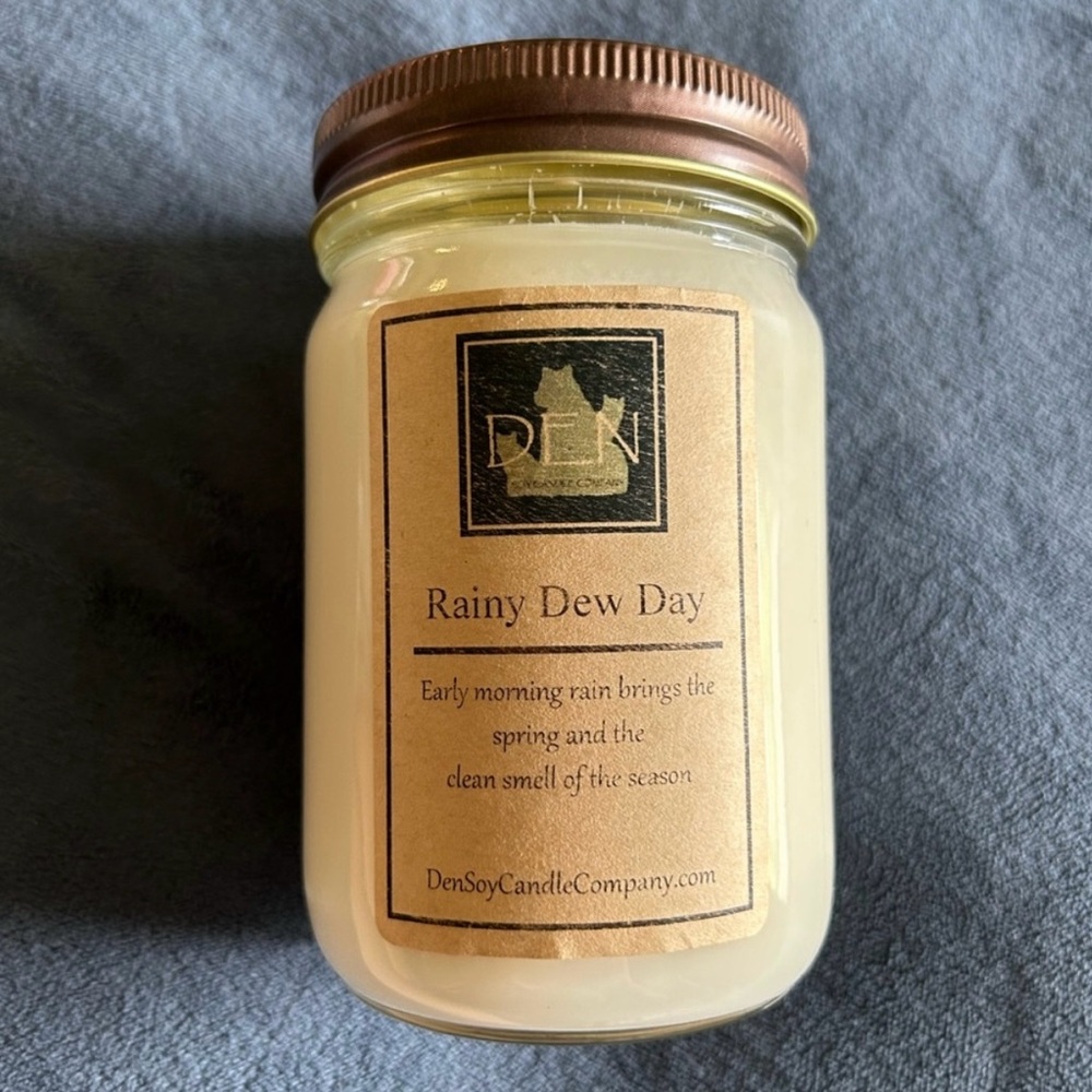 Rainy Dew Day Candle